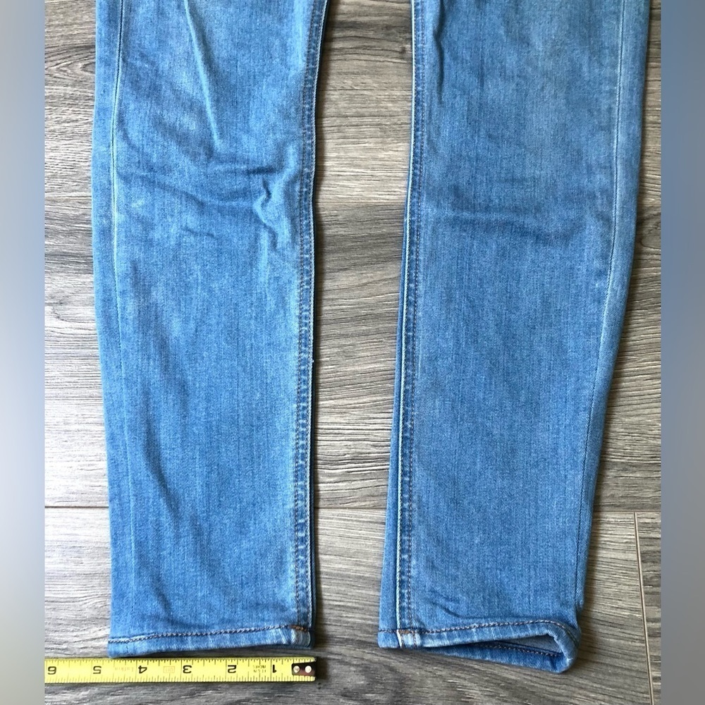 Rag & Bone High Rise Blue Jeans - Picture 8 of 10